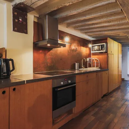 Appartamento Characterful 6p Grand Boulevard *