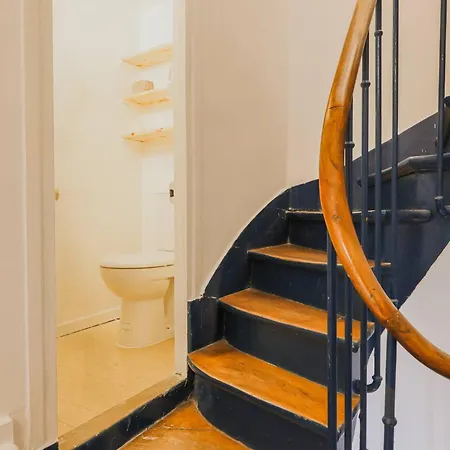 Characterful 6p Grand Boulevard Appartamento Parigi