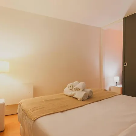 Characterful 6p Grand Boulevard * Parigi